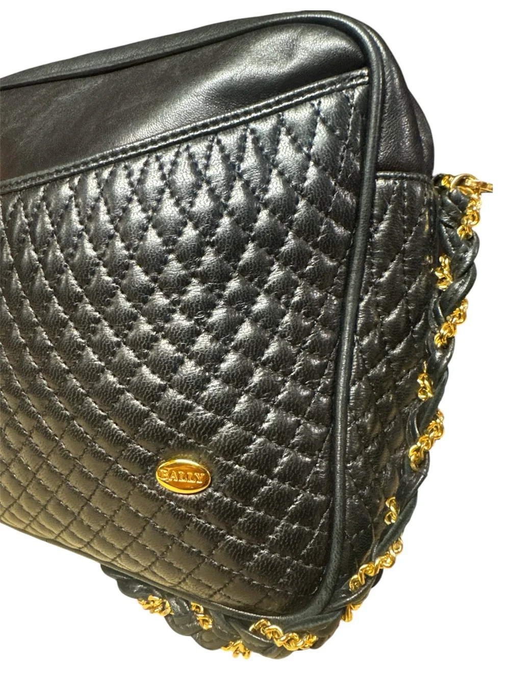 BALLY Italian Quilted Leather Crossbody Bag Chain Link Strap Tassel + Dust Bag - Picture 9 of 17